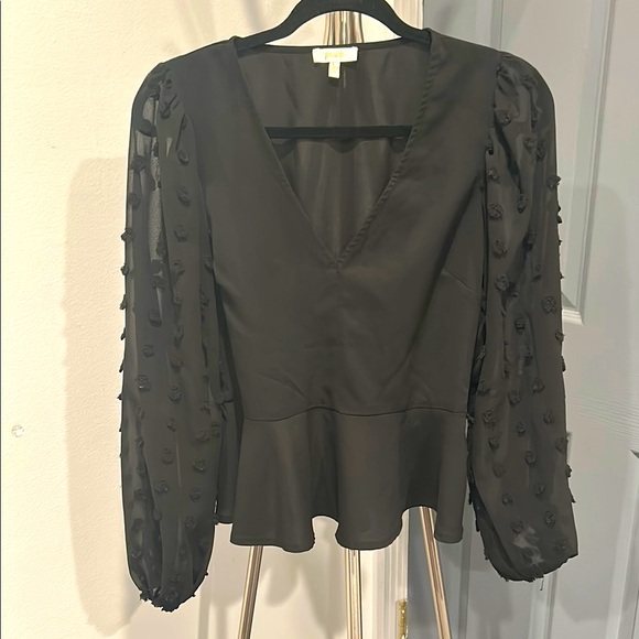 Elegant Black Peplum Long Sleeve Blouse - Picture 1 of 8